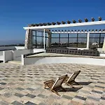 Casa Rosas * Carvoeira