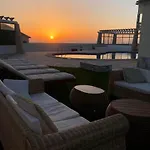 Casa Rosas Carvoeira