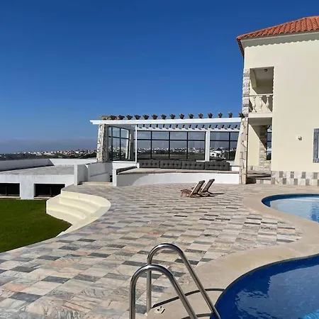 Casa Rosas *