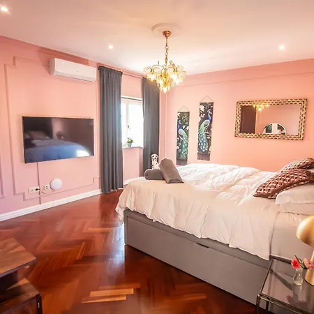Villa Casa Rosas Carvoeira